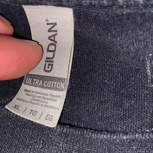 Men’s grunge vintage y2k black short sleeve Leucadian Encinitas Security shirt - Picture 6 of 7